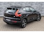 Volvo XC40 T4 Recharge R-Design | Navigatie | Adaptieve Cruise Control | Harman Kardon Audio | DAB | Stoel-/Stuur-/Voorruitverwarming | Camera | Dodehoekdetectie | Park Assist | Climate Control | Apple CarPlay & Android Auto  |