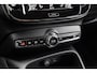 Volvo XC40 T4 Recharge R-Design | Navigatie | Adaptieve Cruise Control | Harman Kardon Audio | DAB | Stoel-/Stuur-/Voorruitverwarming | Camera | Dodehoekdetectie | Park Assist | Climate Control | Apple CarPlay & Android Auto  |