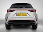 Lexus NX 450h+ AWD Luxury Line | Afneembare Trekhaak 1.500 kg | Stoelverwarming | Stuurverwarming |