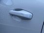 Volvo XC40 Single Motor Extended Range 82 kWh Plus | Trekhaak | Adaptive cruise control | Stoel- en stuurverwarming | Dode hoek detectie BLIS | Warmtepomp | LED koplampen | Navigatie | Apple Carplay / Android Auto | Parkeersensoren voor + achter | Achteruitrijcamera |