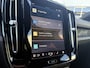 Volvo XC40 Single Motor Extended Range 82 kWh Plus | Trekhaak | Adaptive cruise control | Stoel- en stuurverwarming | Dode hoek detectie BLIS | Warmtepomp | LED koplampen | Navigatie | Apple Carplay / Android Auto | Parkeersensoren voor + achter | Achteruitrijcamera |