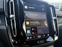 Volvo XC40 Single Motor Extended Range 82 kWh Plus | Trekhaak | Adaptive cruise control | Stoel- en stuurverwarming | Dode hoek detectie BLIS | Warmtepomp | LED koplampen | Navigatie | Apple Carplay / Android Auto | Parkeersensoren voor + achter | Achteruitrijcamera |