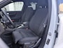 Volvo XC40 Single Motor Extended Range 82 kWh Plus | Trekhaak | Adaptive cruise control | Stoel- en stuurverwarming | Dode hoek detectie BLIS | Warmtepomp | LED koplampen | Navigatie | Apple Carplay / Android Auto | Parkeersensoren voor + achter | Achteruitrijcamera |