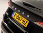 Skoda Kamiq 1.0 TSI Sport (VIRTUAL COCKPIT, APPLE CARPLAY, GROOT NAVI, TREKHAAK, PARKEERSENSOREN, SPORTSTOELEN, GETINT GLAS, CRUISE, NIEUWE APK, NIEUWSTAAT)