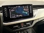 Skoda Kamiq 1.0 TSI Sport (VIRTUAL COCKPIT, APPLE CARPLAY, GROOT NAVI, PARKEERSENSOREN, SPORTSTOELEN, GETINT GLAS, CRUISE, NIEUWE APK, NIEUWSTAAT)