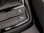 Skoda Kamiq 1.0 TSI Sport (VIRTUAL COCKPIT, APPLE CARPLAY, GROOT NAVI, TREKHAAK, PARKEERSENSOREN, SPORTSTOELEN, GETINT GLAS, CRUISE, NIEUWE APK, NIEUWSTAAT)
