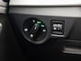 Skoda Kamiq 1.0 TSI Sport (VIRTUAL COCKPIT, APPLE CARPLAY, GROOT NAVI, TREKHAAK, PARKEERSENSOREN, SPORTSTOELEN, GETINT GLAS, CRUISE, NIEUWE APK, NIEUWSTAAT)
