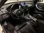 BMW 3-Serie 320i High Executive (LED, LEDER, STOELVERWARMING, PARKEERSENSOREN, NAVI)