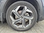 Hyundai Tucson 1.6 T-GDI PHEV Premium 4WD | SOH 97,9% | Panoramadak | Stoelventilatie | AndroidAuto/AppleCarplay |