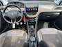 Peugeot 2008 1.6 VTI 88KW/120PK Feline Pack Premium Plus Airco PDC voor+achter-Navi-Apple car play