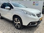 Peugeot 2008 1.6 VTI 88KW/120PK Feline Pack Premium Plus Airco PDC voor+achter-Navi-Apple car play