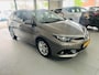 Toyota Auris Touring Sports 1.8 Hybrid Lease PANO-NAP
