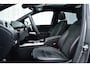 Mercedes-Benz B-klasse 180 Business Solution AMG | Pano-dak | NL-Auto | 1e Eigenaar |