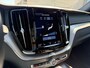 Volvo XC60 T5 AWD R-Design | Panoramdak | Trekhaak elektr. inklapbaar