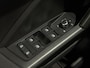 Audi Q3 Sportback 45 TFSI e S-line | Carplay | Camera | Chronosgrau | Matrix | Elektr. stoelen | Dodehoek | 1e eigenaar