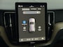 Volvo XC60 2.0 T8 Plug-in hybrid AWD Plus Dark Panoramadak, 360 Camera, Harman/Kardon, Memory stoelen, Winterpakket, Elektrische achterklep, Cruise control adaptief, 2 jaar garantie
