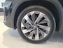Skoda Kodiaq 1.5 TSI PHEV Business Edition 204 PK | Automaat | Trekhaak | LED Koplampen | Navigatie | Keyless Entry | Achteruitrijcamera | Climate Control | Adaptive Cruise Control | Parkeersensoren | Elektrische achterklep | Privacy Glass | Stoelverwarming | Lichtmetalen velgen | Direct leverbaar! |