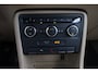 Volkswagen Beetle Cabriolet 1.2 TSI Higline BlueMotion | 70s Uitvoering | Uniek | Leder | Stoelverwarming | Historie | Bruin Met.