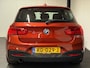 BMW 1-Serie 118i Executive (M-SPORT, GROOT NAVI, ACC, ALCANTARA, PARKEERSENSOREN)