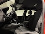 BMW 1-Serie 118i Executive (M-SPORT, GROOT NAVI, ACC, ALCANTARA, PARKEERSENSOREN)