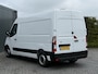 Opel Movano 2.3 Turbo 150 PK / L2H2 / 1e EIG. / TREKHAAK / 3-ZITS / AIRCO / CRUISE / INRICHTING / LED / 2500 KG AHG