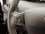 Renault Scenic TCe 115 Bose | Pack Visio | audio-navigatie full map | cruise control | electronic climate control | kunstlederen/stof bekleding | lichtmetalen velgen 17 |