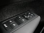 Volvo XC40 2.0 B4 AWD Ultimate Dark | Panoramadak | 360°-camera | Harman/Kardon | Memory | Apple/Android Carplay | Google | 20-inch | Leder-/Alcantara | Draadloze telefoonlader
