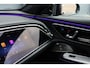 Mercedes-Benz E-klasse Estate 300 de 4MATIC AMG Line | Hyperscreen | Distronic+ | Zonweringpakket | Trekhaak | Stoelventilatie | HUD | 3D-Display | Burmester | Panoramadak |