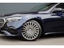 Mercedes-Benz E-klasse Estate 300 de 4MATIC AMG Line | Hyperscreen | Distronic+ | Zonweringpakket | Trekhaak | Stoelventilatie | HUD | 3D-Display | Burmester | Panoramadak |