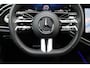 Mercedes-Benz E-klasse Estate 300 de 4MATIC AMG Line | Hyperscreen | Distronic+ | Zonweringpakket | Trekhaak | Stoelventilatie | HUD | 3D-Display | Burmester | Panoramadak |