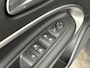 Jeep Avenger Summit 54 kWh | Camera | Navigatie | JBL Speakers | Handsfree Kofferbak | 2+6 jaar garantie speciale garantie!