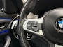 BMW 5-Serie 520i M Sport High Executive 184Pk Automaat (PANORAMADAK, M PAKKET, GROOT NAVI, MEMORY SEATS, 360 CAMERA, STOELVERWARMING, GETINT GLAS, SFEERVERLICHTING, NIEUWSTAAT)