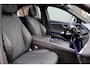 Mercedes-Benz E-klasse 400 e 4MATIC AMG Line | Hyperscreen | Luchtvering | Achterasbesturing | Distronic+ | HUD | Massage | Burmester | Nappa Leder | Trekhaak | Vlakkenverwarming | Stoelventilatie | Soft-Close |