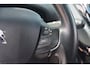 Peugeot 208 1.2 PureTech Allure | Navigatie | Panoramadak | JBL | Carplay | Camera | Cruise-control | Clima | NL auto!! | Keurige 208 en goed onderhouden. Recent een grote beurt gehad. DB riem is vervangen bij 89.000 lm
