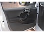 Peugeot 208 1.2 PureTech Allure | Navigatie | Panoramadak | JBL | Carplay | Camera | Cruise-control | Clima | NL auto!! | Keurige 208 en goed onderhouden. Recent een grote beurt gehad. DB riem is vervangen bij 89.000 lm