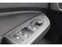 Volkswagen Golf 1.0 TSI Golf - 16 inch - Adaptive cruise - Apple carplay/ Android - Nederlandse auto Leuke frisse VW Golf