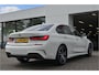 BMW 3-Serie 318i M Sport Pakket | Sfeer | Camera | Carplay | Led | Live Cockpit Pro | Leer | NL Auto! Stoelverw. | Shadow-line |