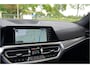 BMW 3-Serie 318i M Sport Pakket | Sfeer | Camera | Carplay | Led | Live Cockpit Pro | Leer | NL Auto! Stoelverw. | Shadow-line |