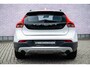 Volvo V40 Cross Country 1.6 T4 Momentum | Panoramadak | Navigatie | High Performance Audio | Parkeersensoren | Lichtmetalen Velgen