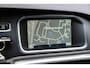 Volvo V40 Cross Country 1.6 T4 Momentum | Panoramadak | Navigatie | High Performance Audio | Parkeersensoren | Lichtmetalen Velgen