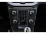 Volvo V40 Cross Country 1.6 T4 Momentum | Panoramadak | Navigatie | High Performance Audio | Parkeersensoren | Lichtmetalen Velgen