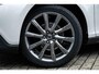 Volvo V40 Cross Country 1.6 T4 Momentum | Panoramadak | Navigatie | High Performance Audio | Parkeersensoren | Lichtmetalen Velgen