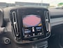 Volvo XC40 1.5 T4 Recharge R-Design Expression | Plug-in Hybrid (PHEV)| Trekhaak | Achteruitrijcamera | Parkeersensoren | Harman Kardon Audio | Stoelverwarming | Keyless Entry | Elektrische Achterklep | Navigatie | Apple Carplay | Android Auto