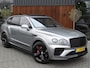 Bentley Bentayga 4.0 V8 550PK TwinTurbo / NAIM / diamanten / carbon / 22'' black