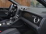 Bentley Bentayga 4.0 V8 550PK TwinTurbo / NAIM / diamanten / carbon / 22'' black
