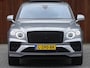 Bentley Bentayga 4.0 V8 550PK TwinTurbo / NAIM / diamanten / carbon / 22'' black