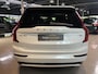 Volvo XC90 2.0 T8 Plug-in hybrid AWD Ultra Dark MY 26, Panoramadak, Elec. Trekhaak, Head up display, Luchtvering, Bowers & Wilkens, Stoelverwarming en stuurwielverwarming met massagestoelen