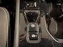 Volvo XC40 1.5 T2 R-Design/ NL auto/ Automaat/ Elektrische trekhaak/ Camera/ Sensoren