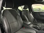 Volvo XC40 1.5 T2 R-Design/ NL auto/ Automaat/ Elektrische trekhaak/ Camera/ Sensoren
