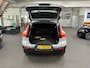 Volvo XC40 1.5 T2 R-Design/ NL auto/ Automaat/ Elektrische trekhaak/ Camera/ Sensoren